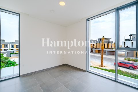 Villa in Arabian Ranches 3, Dubai 4 bedrooms, 389.48932429 sq.m. № 85182 - photo 13