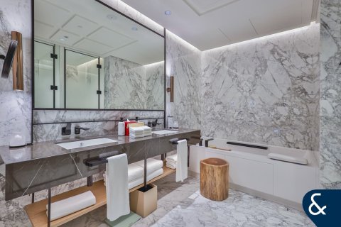 Apartment in Zabeel, Dubai 2 bedrooms, 143 sq.m. № 76611 - photo 15