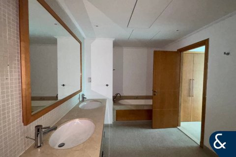 Apartment in Marina Promenade, Dubai Marina, Dubai 3 bedrooms, 195 sq.m. № 76608 - photo 11