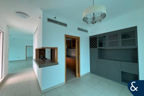 Apartment in Marina Promenade, Dubai Marina, Dubai 3 bedrooms, 195 sq.m. № 76608 - photo 3