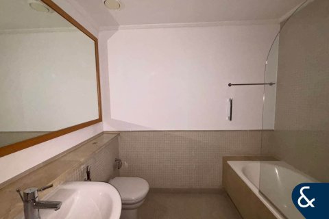 Apartment in Marina Promenade, Dubai Marina, Dubai 3 bedrooms, 195 sq.m. № 76608 - photo 14