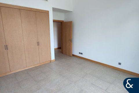 Apartment in Shoreline Apartments, Palm Jumeirah, Dubai 3 bedrooms, 207 sq.m. № 76595 - photo 15