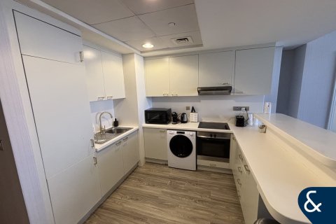 Apartment in DIFC, Dubai 1 bedroom, 75 sq.m. № 76609 - photo 4