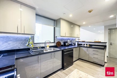 Apartamento en Dubai, 1 dormitorio, 102.7 m², № 40209 - foto 18