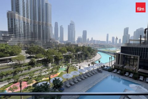 Apartment in Dubai 3 bedrooms, 155.2 sq.m. № 40211 - photo 1