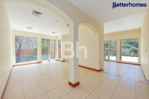 Villa à Arabian Ranches, Dubai, 3 chambres, 309 m², № 22273 - photo 9