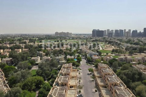 Appartement à Dubai Sports City, Dubai, 2 chambres, 150.43968596 m², № 16424 - photo 7