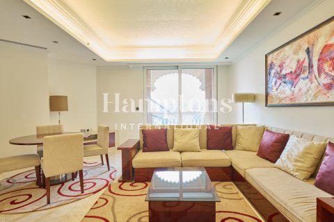 Apartment in FIVE Palm Jumeirah, Palm Jumeirah, Dubai 2 bedrooms, 163.23057100 sq.m. № 16422 - photo 3