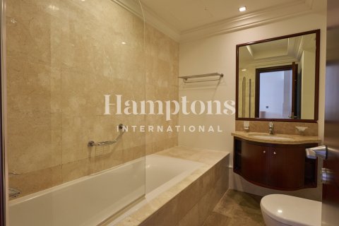 Apartment in FIVE Palm Jumeirah, Palm Jumeirah, Dubai 2 bedrooms, 163.23057100 sq.m. № 16422 - photo 13