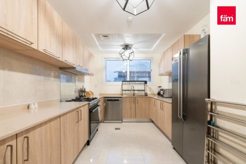 Снять в аренду квартиру в Бизнес-Бэе, Дубай: 2 спальни, 141.1м², № 58904 - фото 7