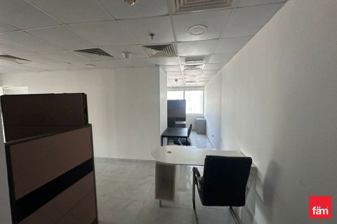 Office in Dubai 180 sq.m. № 58892 - photo 12
