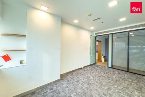 Office in Dubai 180 sq.m. № 58892 - photo 4