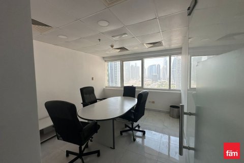 Office in Dubai 180 sq.m. № 58892 - photo 10