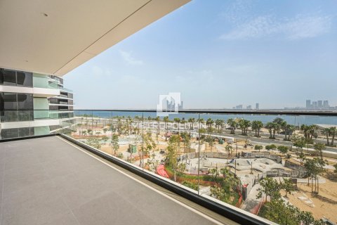 Apartment in Al Jaddaf, Dubai 2 bedrooms, 132 sq.m. № 72987 - photo 24