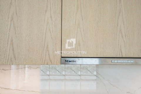 Apartment in Al Jaddaf, Dubai 2 bedrooms, 132 sq.m. № 72987 - photo 8