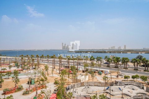 Apartment in Al Jaddaf, Dubai 2 bedrooms, 132 sq.m. № 72987 - photo 4