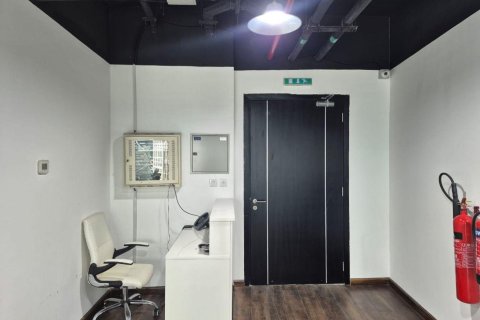 Bureau à Business Bay, Dubai, 1 salle, 62 m², № 85349 - photo 8