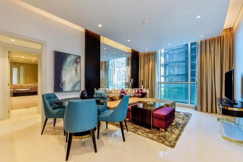 Купить квартиру в Даунтаун Дубай (Даунтаун Бурдж Дубай), Дубай: 3 спальни, 160м², № 73482 - фото 2