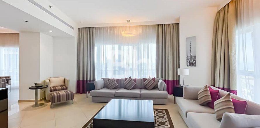 Апартаменты в отеле в Аль-Барше, Дубай, 4 спальни, 249м², № 21496