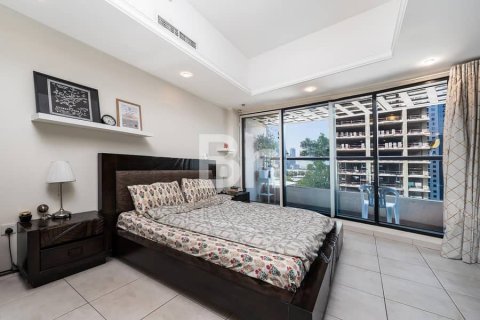 Купить квартиру в Джумейра Лейк Тауэрс, Дубай: 61м², № 21499 - фото 3