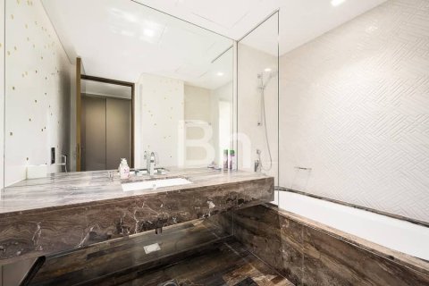 Снять в аренду квартиру в Дубай Марине, Дубай: 3 спальни, 212м², № 21497 - фото 14