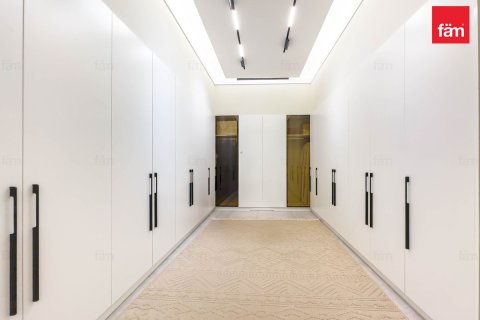Villa en Dubai, 7 dormitorios, 1150.9 m², № 40125 - foto 16