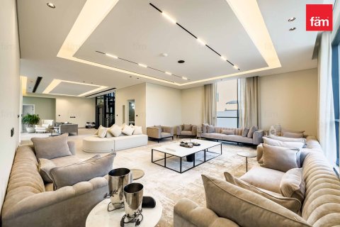 Villa en Dubai, 7 dormitorios, 1150.9 m², № 40125 - foto 12