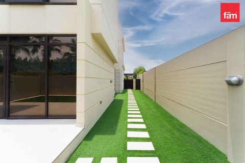 Villa en Dubai, 3 dormitorios, 325.1 m², № 40123 - foto 28