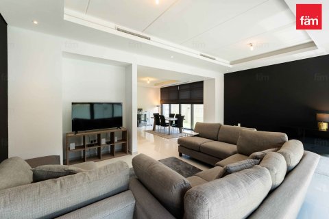 Villa en Dubai, 3 dormitorios, 325.1 m², № 40123 - foto 7