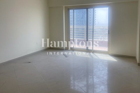 Apartment in Icon Tower 2, Jumeirah Lake Towers, Dubai 2 bedrooms, 90.06945850 sq.m. № 63580 - photo 5