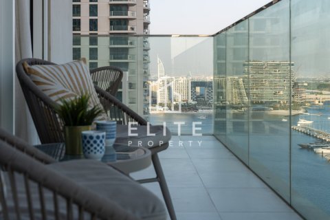 Apartment in EMAAR Beachfront, Dubai Harbour, Dubai 3 bedrooms, 179 sq.m. № 134913 - photo 22