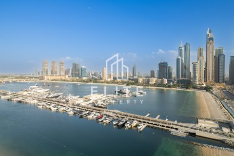 Apartment in EMAAR Beachfront, Dubai Harbour, Dubai 3 bedrooms, 179 sq.m. № 134913 - photo 21