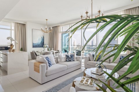 Apartment in EMAAR Beachfront, Dubai Harbour, Dubai 3 bedrooms, 179 sq.m. № 134913 - photo 28