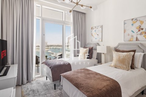 Apartment in EMAAR Beachfront, Dubai Harbour, Dubai 3 bedrooms, 179 sq.m. № 134913 - photo 7