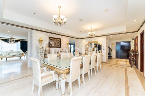 Penthouse in Jumeirah Lake Towers, Dubai 5 bedrooms, 573 sq.m. № 6935 - photo 4