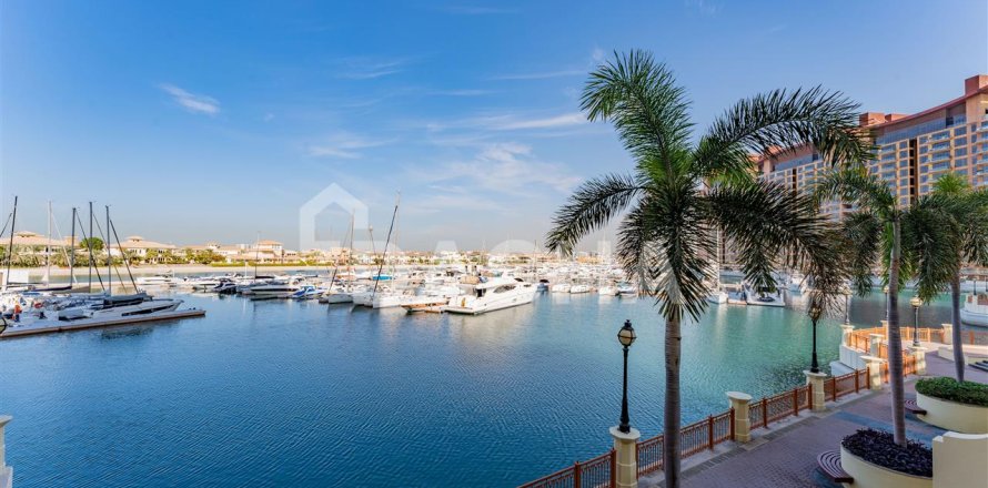 Apartamento en Palm Jumeirah, Dubai, 2 dormitorios, 371.2 m², № 6936