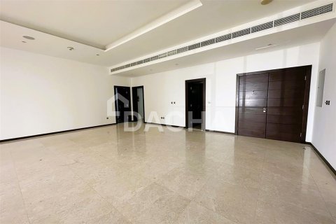 Apartamento en Palm Jumeirah, Dubai, 3 dormitorios, 222.1 m², № 6937 - foto 3