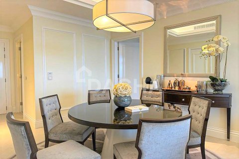 Appartement à The Address The BLVD, Downtown Dubai (Downtown Burj Dubai), Dubai, 2 chambres, 118.1 m², № 6933 - photo 5