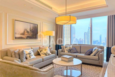 Appartement à The Address The BLVD, Downtown Dubai (Downtown Burj Dubai), Dubai, 2 chambres, 118.1 m², № 6933 - photo 2