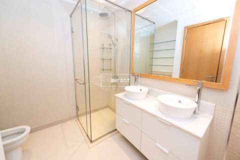 Apartamento en Dubai Marina, Dubai, 2 dormitorios, 130.5 m², № 42767 - foto 8