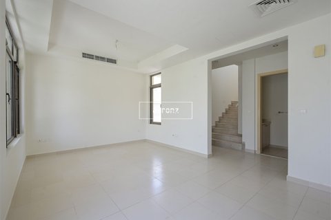 Villa en Dubai, 3 dormitorios, 282.6 m², № 42759 - foto 4