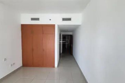 Appartement à Jumeirah Lake Towers, Dubai, 1 chambre, 83.7 m², № 42757 - photo 2