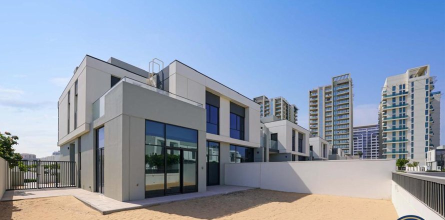 Adosado en Murooj Al Furjan, Al Furjan, Dubai, 4 dormitorios, 229 m², № 46190