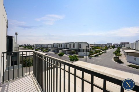 Townhouse in Murooj Al Furjan, Al Furjan, Dubai 4 bedrooms, 229 sq.m. № 46190 - photo 14