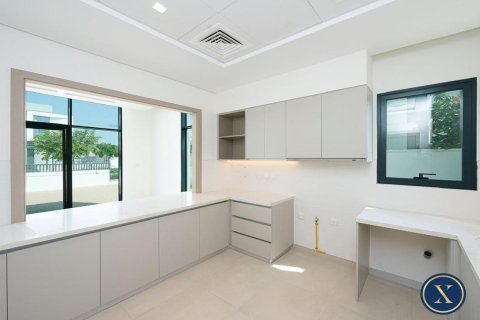 Townhouse in Murooj Al Furjan, Al Furjan, Dubai 4 bedrooms, 229 sq.m. № 46190 - photo 9