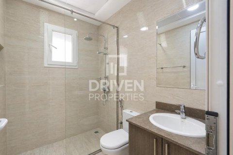 Villa in Mirdif Villas, Mirdif, Dubai 4 bedrooms, 1532.99 sq.m. № 126421 - photo 18