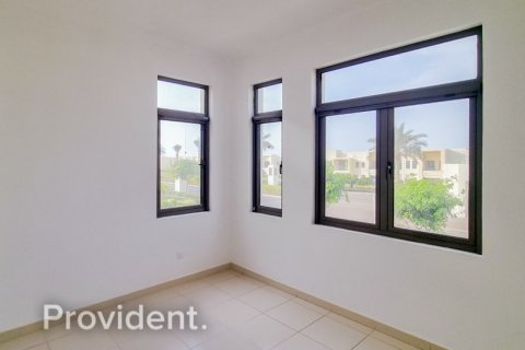 Villa in Reem, Dubai 3 bedrooms № 3195 - photo 2