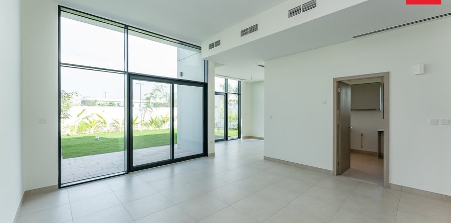 Townhouse in Al Furjan, Dubai 4 bedrooms, 353.6 sq.m. № 12079