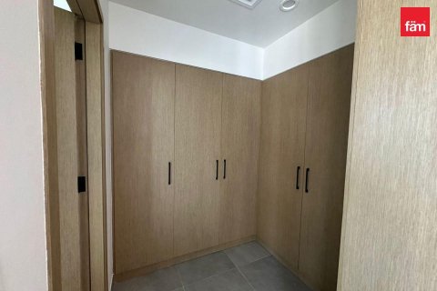 Villa in Dubai 4 bedrooms, 248 sq.m. № 59113 - photo 3