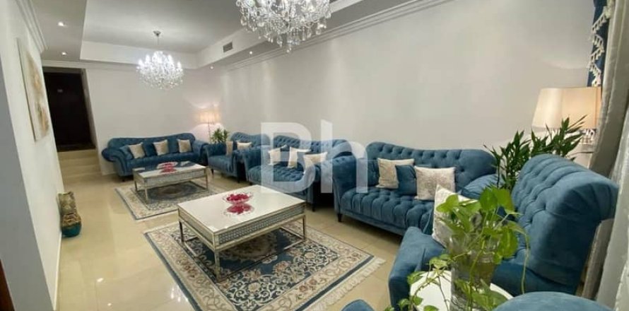 Вилла в Джумейра Вилладж Серкл, Дубай, 4 спальни, 142м², № 22203